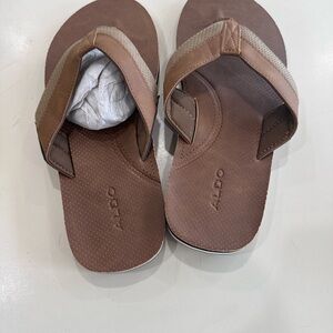 ALDO Brown Leather Flip Flop Sandals Mens Size 9-10 Cushioned Comfort New